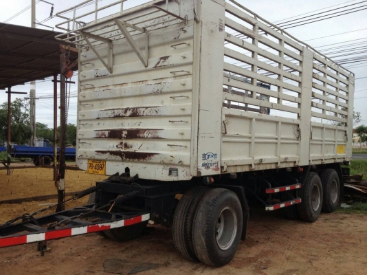 ขายด่วน ลูกพ่วง 3 เพลากระบะคอกสูงเกษตรไม่ดั๊มพ์ของสามมิตรสภาพอย่างสวย ช่วงล่างดีไม่มีผุกร่อน ยางสภาพดี 10 เส้นประมาณ 70\% พร้อมบรรทุกพร้อมใช้งาน เอกสารทะเบียนภาษีครบพร้อมโอน ราคาต่อรองได้ครับ