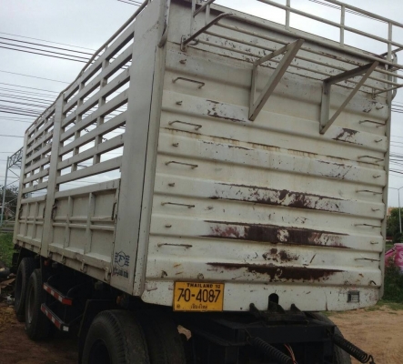 ขายด่วน ลูกพ่วง 3 เพลากระบะคอกสูงเกษตรไม่ดั๊มพ์ของสามมิตรสภาพอย่างสวย ช่วงล่างดีไม่มีผุกร่อน ยางสภาพดี 10 เส้นประมาณ 70\% พร้อมบรรทุกพร้อมใช้งาน เอกสารทะเบียนภาษีครบพร้อมโอน ราคาต่อรองได้ครับ