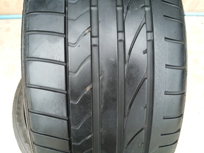 ขายยาง225/45/17 ปี 3509 BRIDGESTONE POTENZA RE050A 1 คู่ ขายยาง225/45/17 ปี 3509 BRIDGESTONE POTENZA RE050A 1 คู่