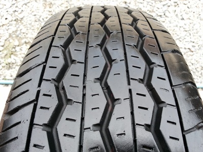 ขายยาง195R15C ปี 3611 BRIDGESTONE RD-613 STEEL   1  ชุด