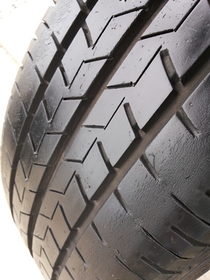 ขายยาง215/70/15 ปี 08 BRIDGESTONE LEO RV 1 คู่ ขายยาง215/70/15 ปี 08 BRIDGESTONE LEO RV 1 คู่