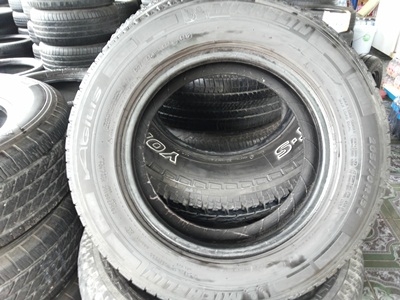 ขายยาง205/70/15 ปี 08 MICHLIN AGILIS 1 ชุด ขายยาง205/70/15 ปี 08 MICHLIN AGILIS 1 ชุด