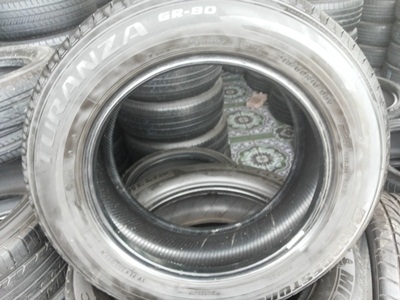 ขายยาง215/60/16 ปี 12/2เส้น+ปี11/2เส้น BRIDGESTONE TURANZA GR90   1 ชุด