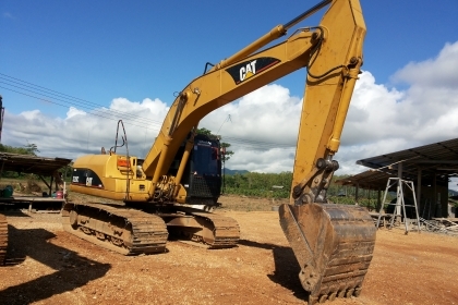 ขายด่วน..รถแบคโฮ CAT 320 C รถสวย มีทะเบียนครบ.