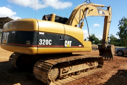 ขายด่วน..รถแบคโฮ CAT 320 C รถสวย มีทะเบียนครบ.