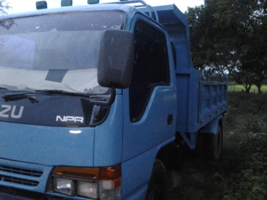 ขาย 6ล้อดั๊ม5คิวNPRปี38เครื่อง120รถห้างฝาดำ