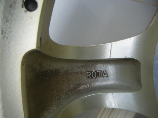 ขายแม็กซ์ work (ROTA) ขอบ 17 นิ้ว 4 รู 100 + ยาง ขายแม็กซ์ work (ROTA) ขอบ 17 นิ้ว 4 รู 100 + ยาง