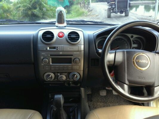 ขาย ISUZU D-MAX HI LANDER SPACE CAB 3.0 Ddi VGS Turbo MT ปี 2008 สีบรอนทอง