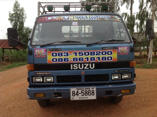 ขายด่วนรถ 6 ล้อ ISUZU ยาว 5.5 เมตร เครื่องแห้งดี พร้อมใช้งานเจ้าของขายเอง ราคา 420,000