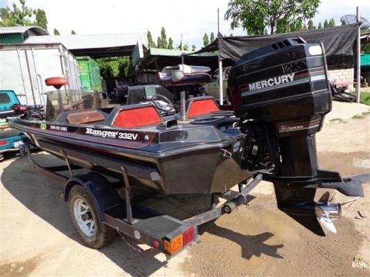 เรือแบส 18 ฟุต