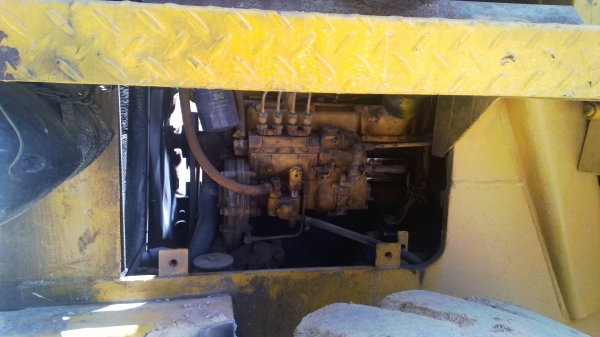 รถตักล้อยางKOMATSU 507 เลี้ยวเอว  พร้อมใช้  ขับ2เพลา