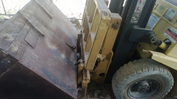 รถยก2ตัน TCM FG20งากระดกเทได้ เสา4ม. สภาพสวย เดิมๆ