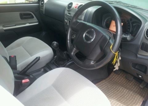 ขายรถกระบะ Isuzu Dmax Gold Series ปี 50 สีบรอนซ์