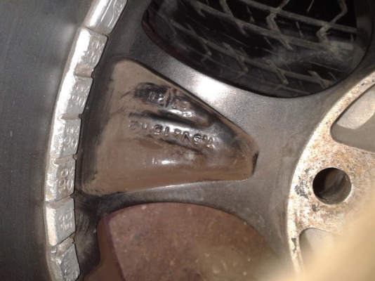 แม็กขอบ 15 พร้อมยาง 6500 แม็กขอบ 15 พร้อมยาง 6500