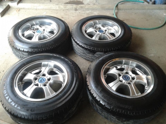 แม็กขอบ 15 พร้อมยาง 6500