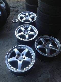 ขายล้อBM ก็อบ ขอบ18 5/120 กว้าง8.5 ออฟ40 ถูกๆ 13000