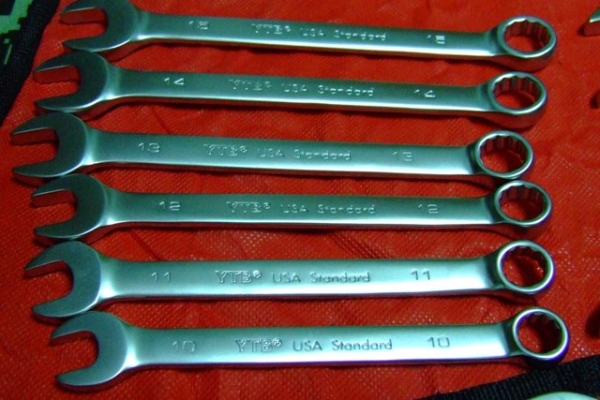 ประแจ 14 ตัวชุด  YTB  # 8 - 24 ISO STANDARD