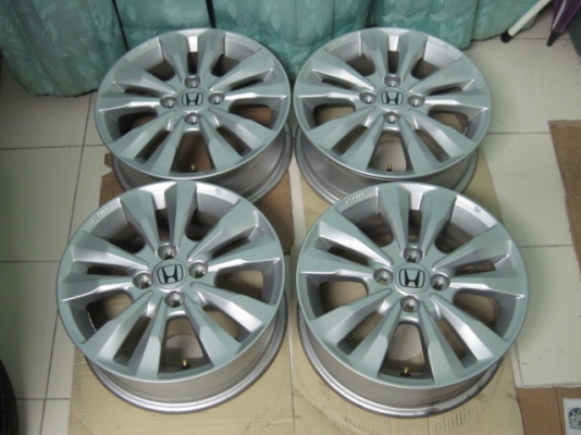 ขายล้อแม็ก Honda City ขอบ 15 ลาย 10 ก้าน 4รู100