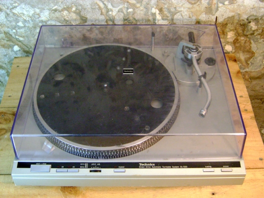 Turn Technics SL-D33 ใช้งานได้สมบูรณ์ Full Automatic