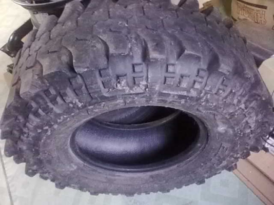 ขายยางตะขาบ 35/11.5/16    simax 1 เส้น ปี3610