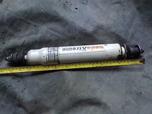 หม้อลมเบรคเสริม ใหม่ๆ  ใช้ได้เลย  เบรคนิ่มขึ้นเยอะ