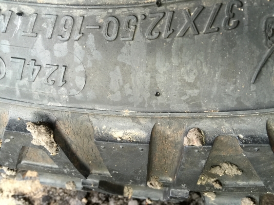 แม็คพร้อมยางวีโก้  ตัวเตี้ย