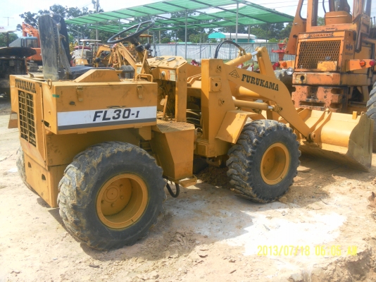 รถตักฟูรูกาว่าFL30-1สภาพดีราคาถูกพร้อมใช้ยังไม่ใช้ในประเทศไทยสนใจโทร0816426706