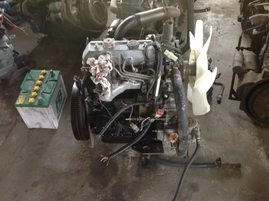 ขายเครื่อง 3 สูบเก่าญี่ปุ่นยี่ห้อ iseki รุ่น E3CC ขนาด 28 แรงม้า 1363cc สภาพสวย