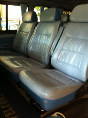 ขายเบาะรถตู้3แถว15000มาก่อนเอาไปเลยครับสภาพดีไม่มีขาด