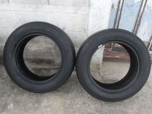 ยาง PIRELLI 235/60R18 ปี10 สวยๆ 1 คู่ ราคา 2500 บาท