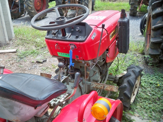 ขายแทรกเตอร์ YANMAR เก่าญี่ปุ่น ขายแทรกเตอร์ YANMAR เก่าญี่ปุ่น