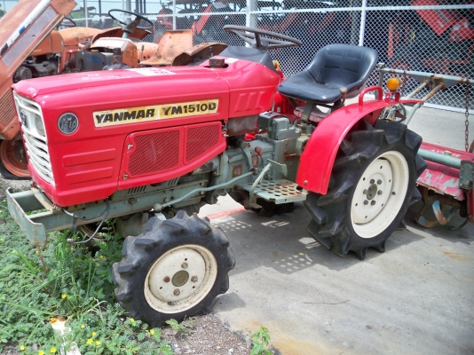 ขายแทรกเตอร์ YANMAR เก่าญี่ปุ่น ขายแทรกเตอร์ YANMAR เก่าญี่ปุ่น