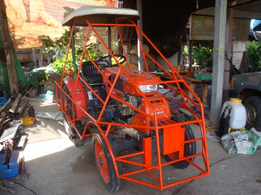 ขายรถไถคูโบต้านั่งขับ 14 แรงพร้อมโครงกันอ้อย