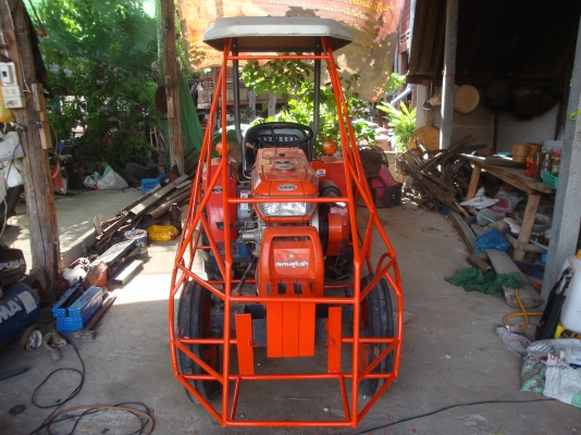 ขายรถไถคูโบต้านั่งขับ 14 แรงพร้อมโครงกันอ้อย