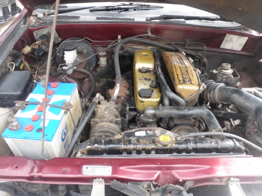 ISUZU ตอนเดียว มีแอร์  พร้อมใช้ ตอนนี้กำลังรอเล่มชุดโอนครับ