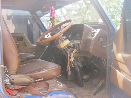 ฃายด่วนรถล้อtoyota dyna 115 รุ้นพิเศษ350 สามใบปัดแท้ห้างเดิมบางปี1991