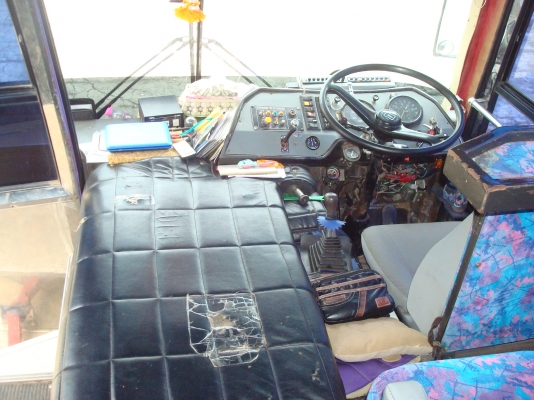 ขายด่วน! รถบัส8เมตรพร้อมใช้เจ้าของใช้เองดูแลอย่างดีเยี่ยมสดทั้งภายนอกและภายใน ขายด่วน! รถบัส8เมตรพร้อมใช้เจ้าของใช้เองดูแลอย่างดีเยี่ยมสดทั้งภายนอกและภายใน