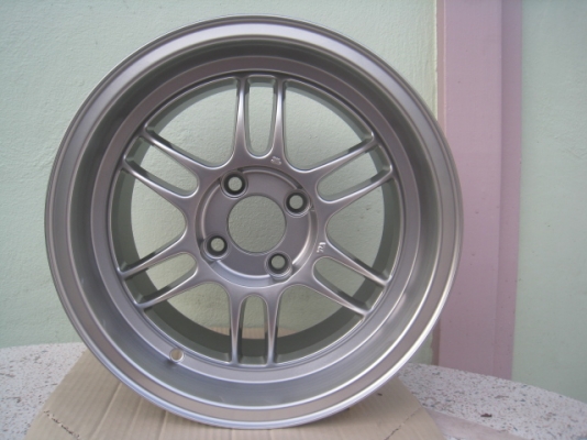 ขายล้อแม็กใหม่ RPF1 ขอบ15 สีไฮเปอร์ซินเวอร์ F7"et41,R8"et35 4รู100  สนใจติดต่อเล็กคลองสาม (081-3747940)