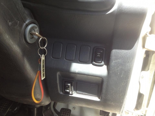 s210p 4x4 HI-LOW damp Dilflock ไมล์ดิจิตอล ครบเครื่องครับ