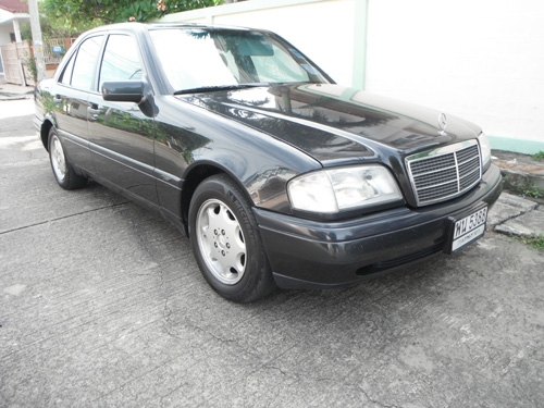BENZ C180 ธนบุรี สวยจริง เดิมๆจริง มือเดียว เชิญชมครับ BENZ C180 ธนบุรี สวยจริง เดิมๆจริง มือเดียว เชิญชมครับ