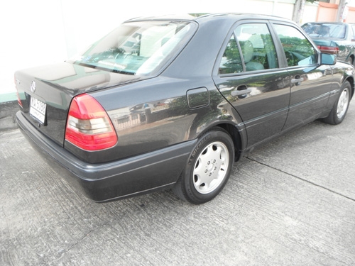 BENZ C180 ธนบุรี สวยจริง เดิมๆจริง มือเดียว เชิญชมครับ BENZ C180 ธนบุรี สวยจริง เดิมๆจริง มือเดียว เชิญชมครับ