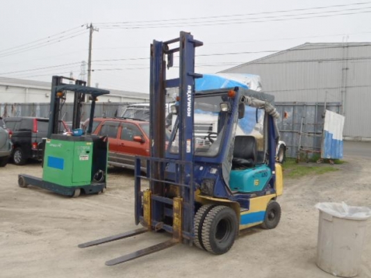 ขายฟอร์คลิฟต์ KOMUTSU FG15T-16  ล้อคู่หน้า DOUBLE ,เกียร์ AT ,เสาสูง 4 M  ใช้งานได้ 2 ระบบ GASOLINE/LPG  ( รับประกันเครื่องยนต์และระบบ 6 เดือน ) สภาพพร้อมใช้งาน