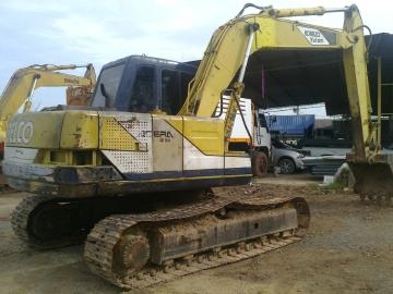 ขายรถแบ็คโฮ kobelco sk 120 mark 3 เอกสารอินวอยซ์ ไฟฟ้าขาดมอเตอร์ จอ&amp;กล่องอยู่ โซ่ใบ80\%