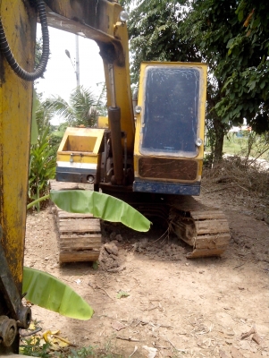 ขายรถโคมัตสุ pc80-2 และคูโบต้าแอล4508 หาเงินทำบอลลูนหัวใจให้แม่ครับช่วยๆกันหน่อยนะครับ