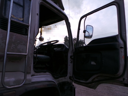 ISUZU FXZ270 18 ล้อไม่ดั้ม จัดไฟแนนซ์ได้ 1,500,000 บาทค่ะ