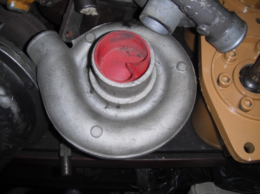 เสื้อสูบ DEUTZ F6L 913 TURBO