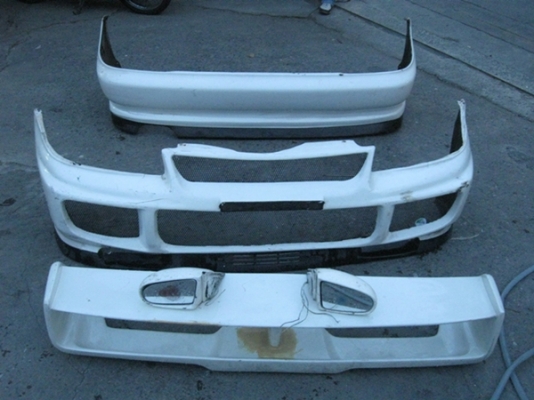 ขายชุดแต่ง อีโว5 จองแล้วไม่มาเอาขายต่อครับลดราคา6000บ.