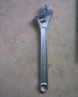 ประ แจเลื่อน 24 นิ้ว