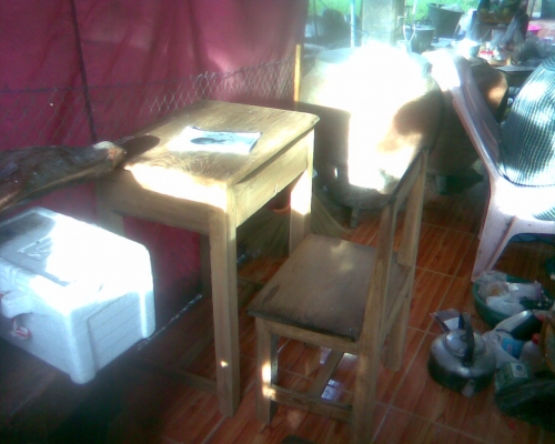 ชุดโต๊ะนักเรียนเก่าไม้สักแผ่นเดียว