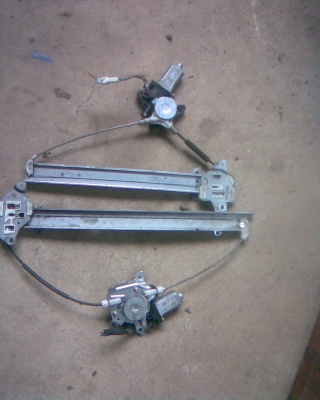 ตัวขับเคลื่อนกระจกไฟฟ้ารถยนต์ตัวขับเคลื่อนกระจกไฟฟ้ารถยนต์ตัวขับเคลื่อนกระจกไฟฟ้ารถยนต์ตัวขับเคลื่อนกระจกไฟฟ้ารถยนต์สภาพพร้อมใช้งานปกติครับ มีทั้งแบบสลิง และแบบเฟืองครับตัวละ 600 บาทครับ เบิกใหม่ สองพันกว่า